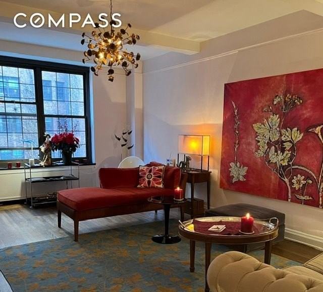 425 W 23rd St #7B - Photo 4 of 21