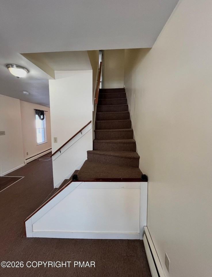 1726 8th St - Photo 3 of 21