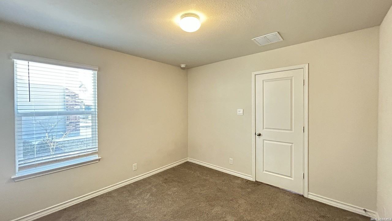 4907 Unakite Way - Photo 7 of 35