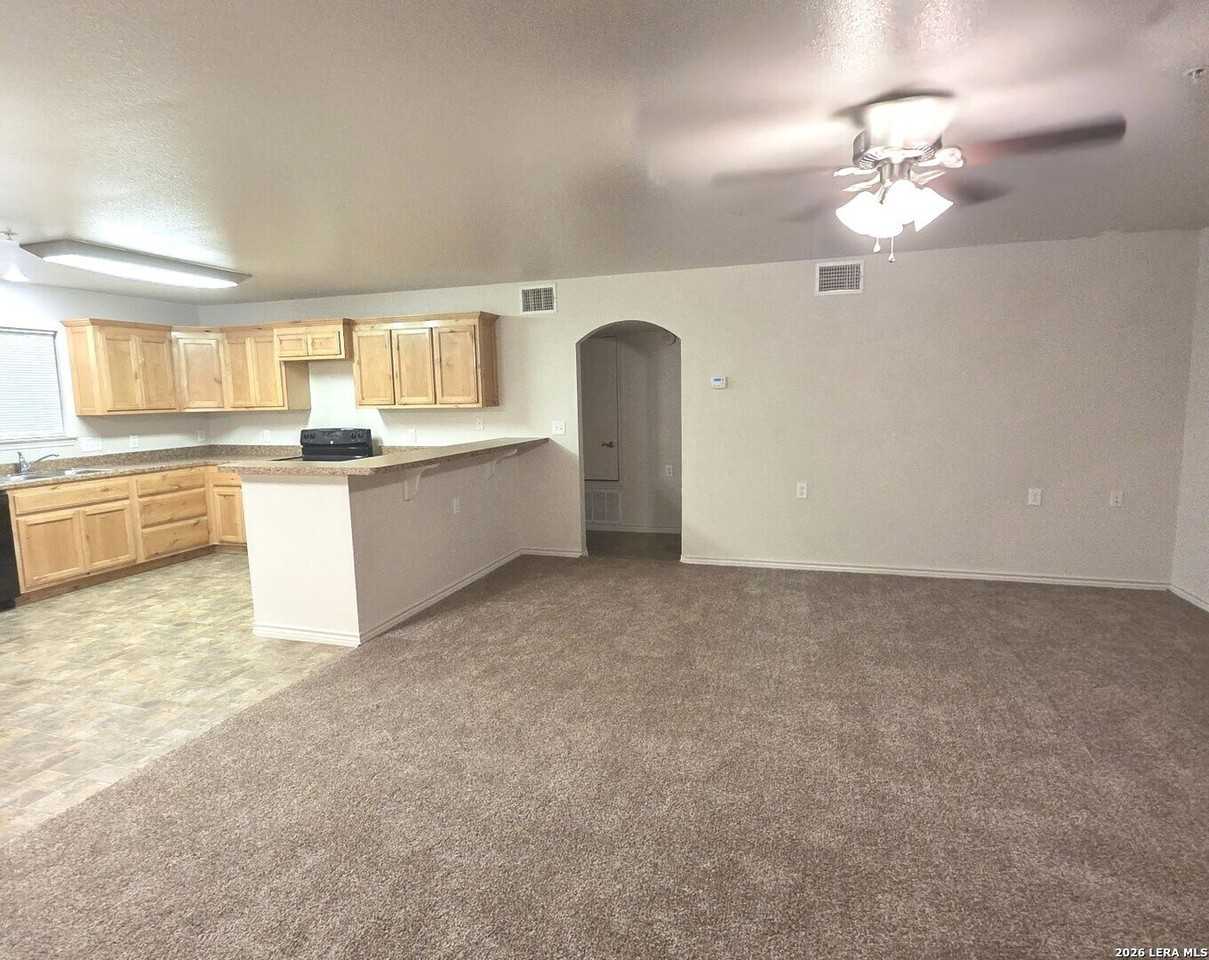 112 Lone Oak Dr Apt 101a #A101 - Photo 6 of 11