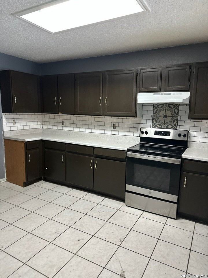 9606 Arcade Rdg - Photo 4 of 5