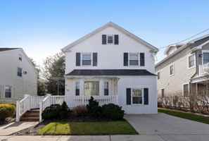 featured image of 4 S Brunswick Ave