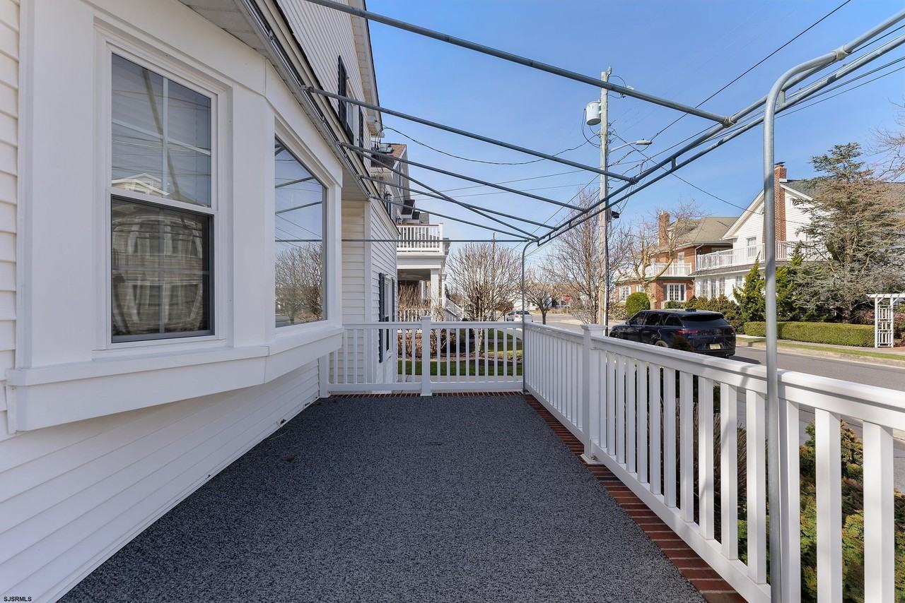 4 S Brunswick Ave - Photo 3 of 36