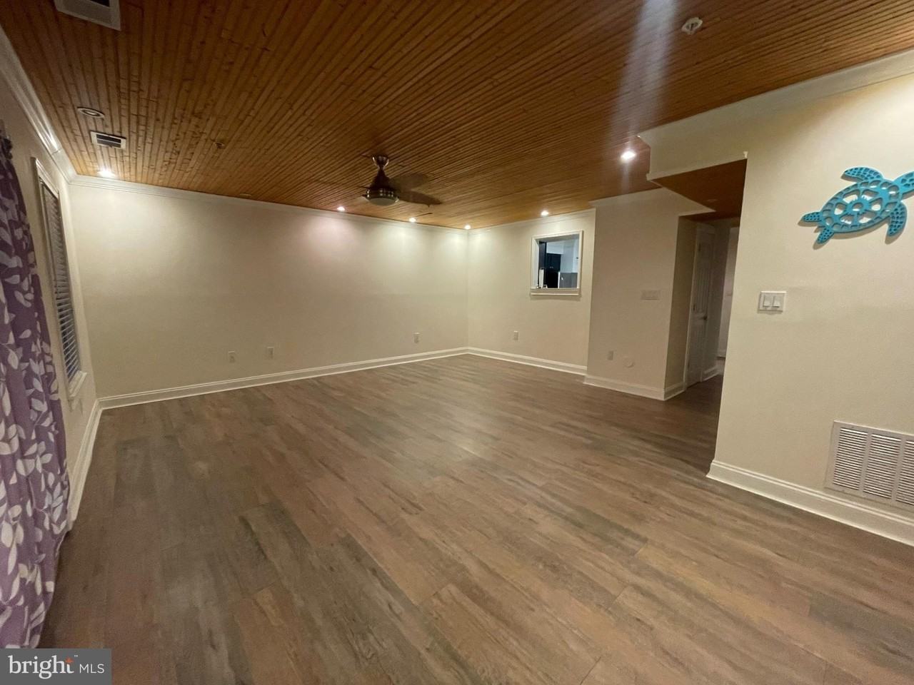 1424 Stoney Point Way - Photo 4 of 6