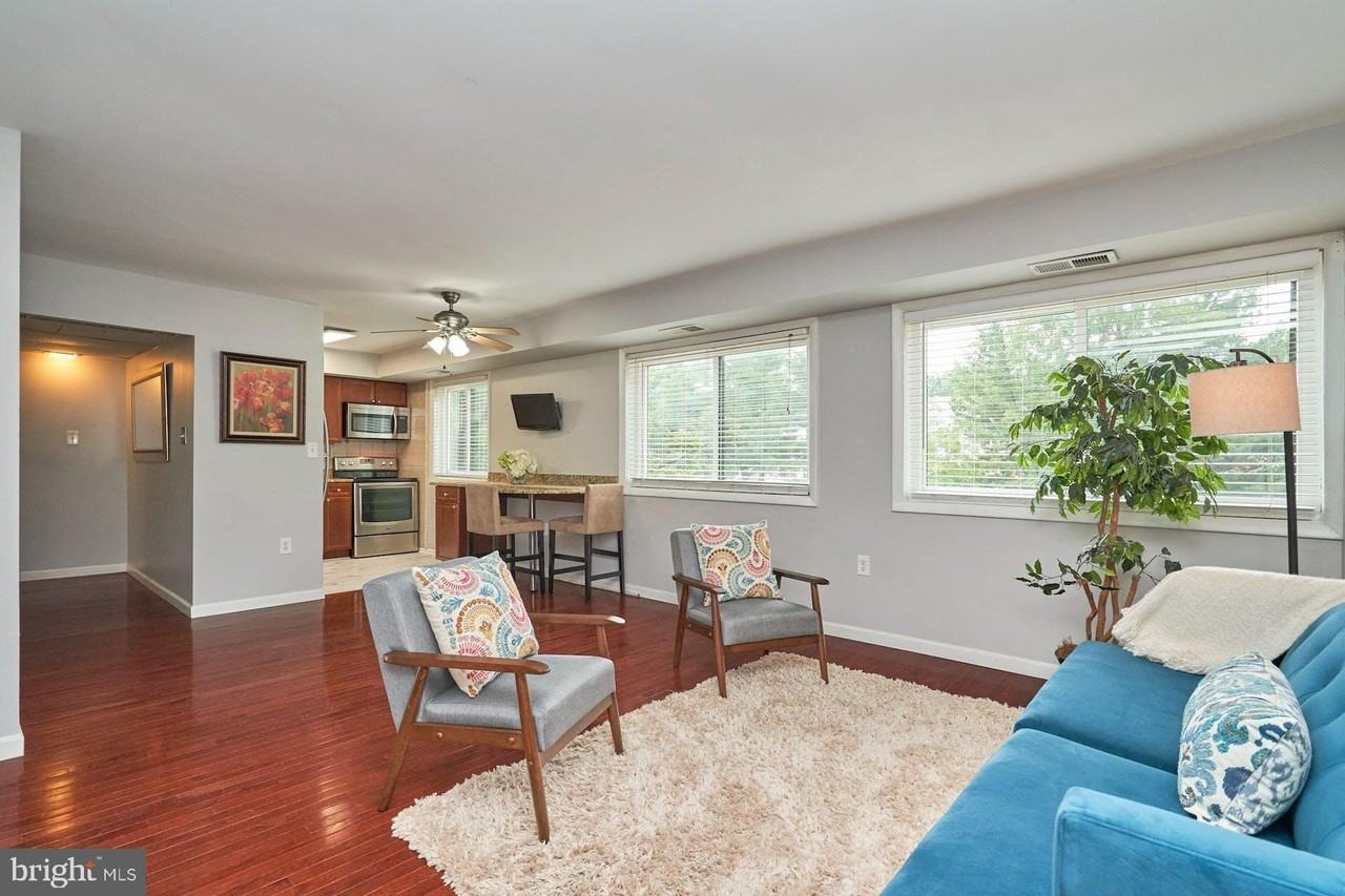 3340 S 28th St Apt 304 #304 - Photo 3 of 26