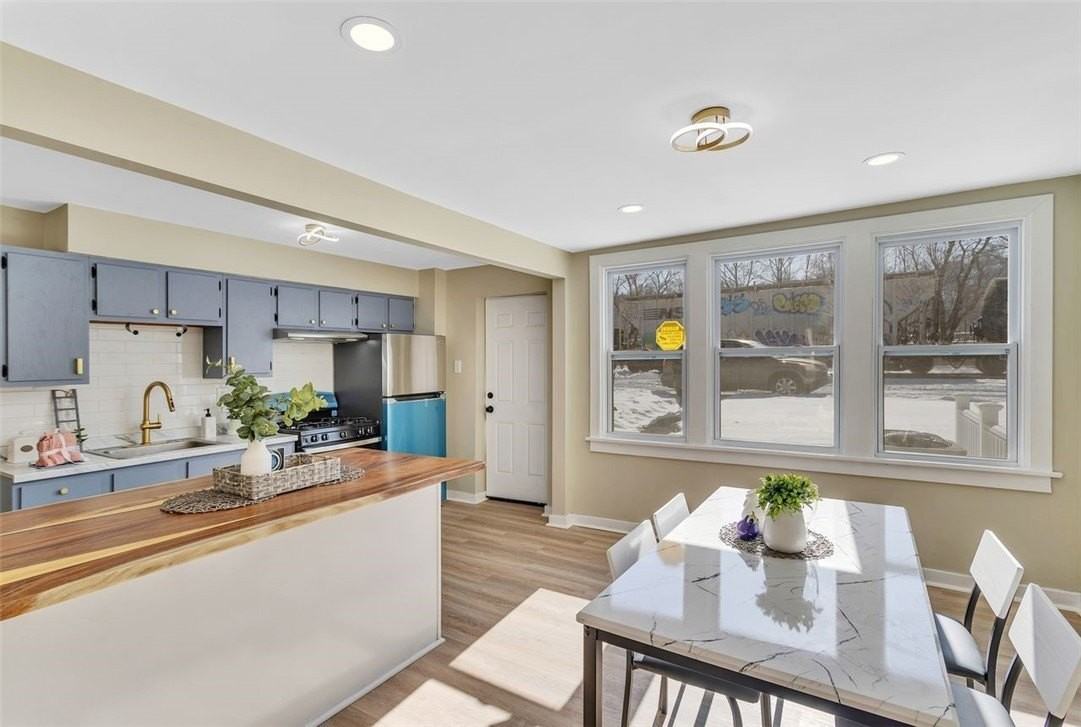 407 Short Canal St - Photo 6 of 17