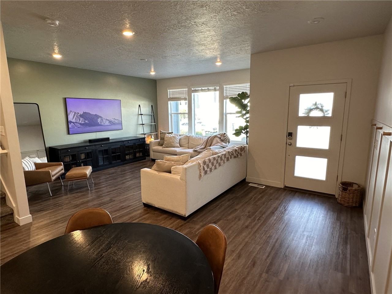 2006 N Chianti St - Photo 4 of 28