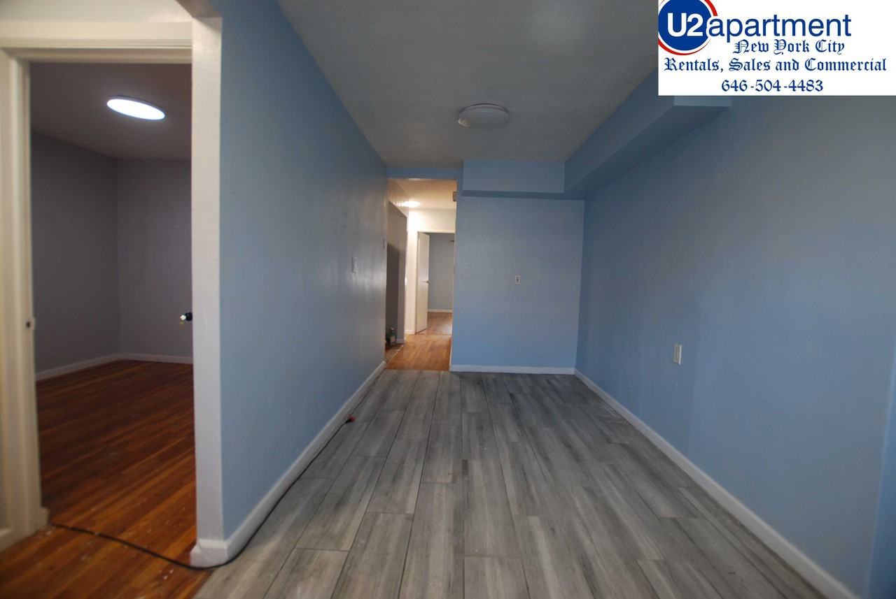 902 East 105th Street #1 - Photo 4 of 17