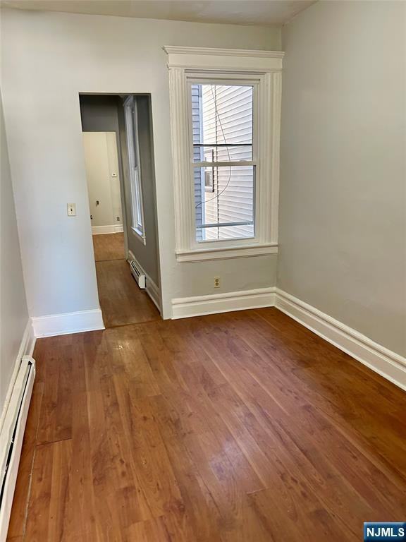 14 Halstead St - Photo 3 of 10