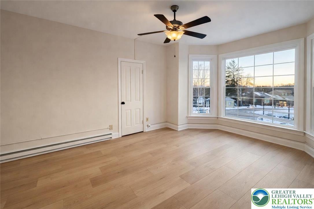 3591 Station Ave ##3 - Photo 2 of 14