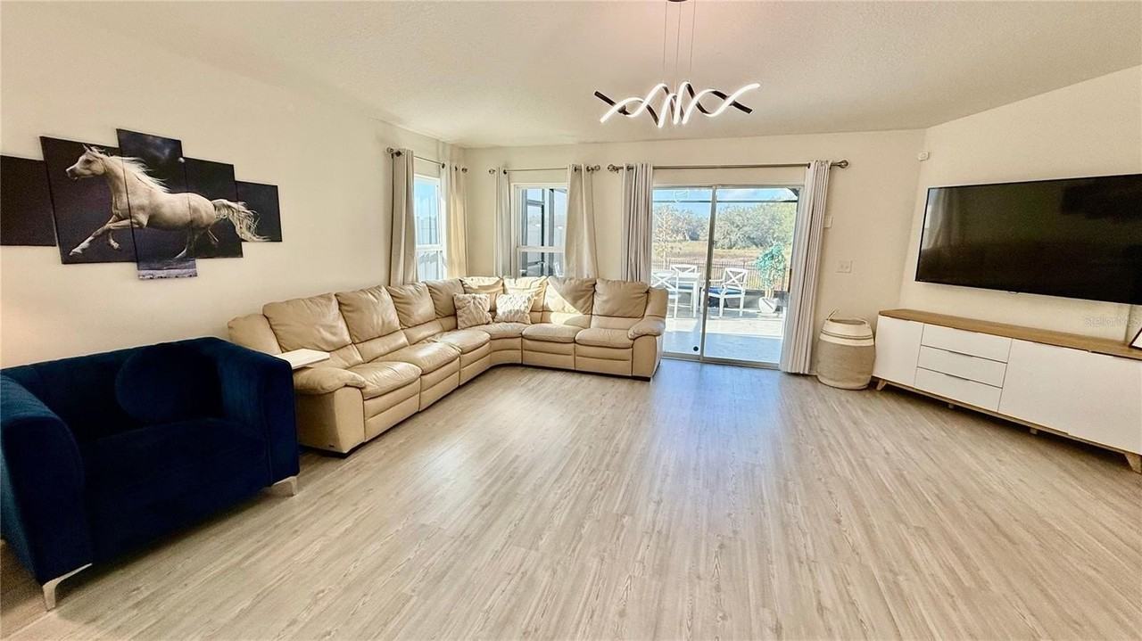 1252 Denali Dr - Photo 4 of 27