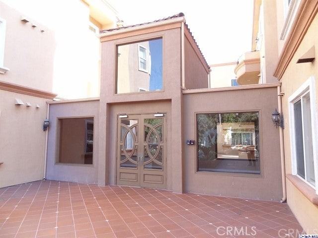 414 E Valencia Ave - Photo 3 of 27