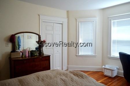 189 Powder House Boulevard #1 - Photo 4 of 12