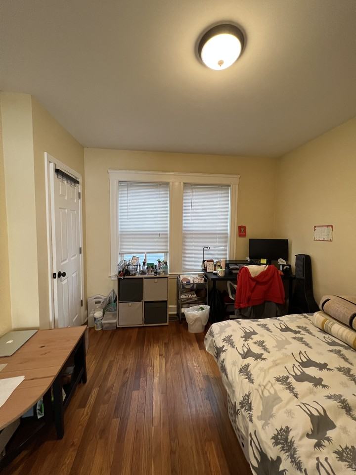 16 Silvey Place #1 - Photo 6 of 10