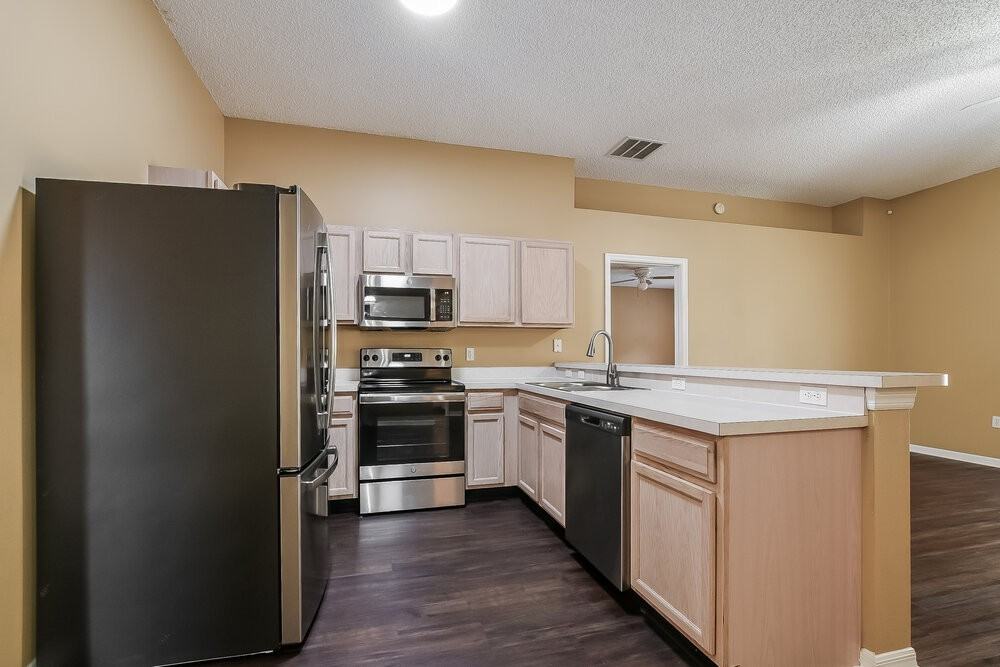 30400 Pga Dr - Photo 7 of 16