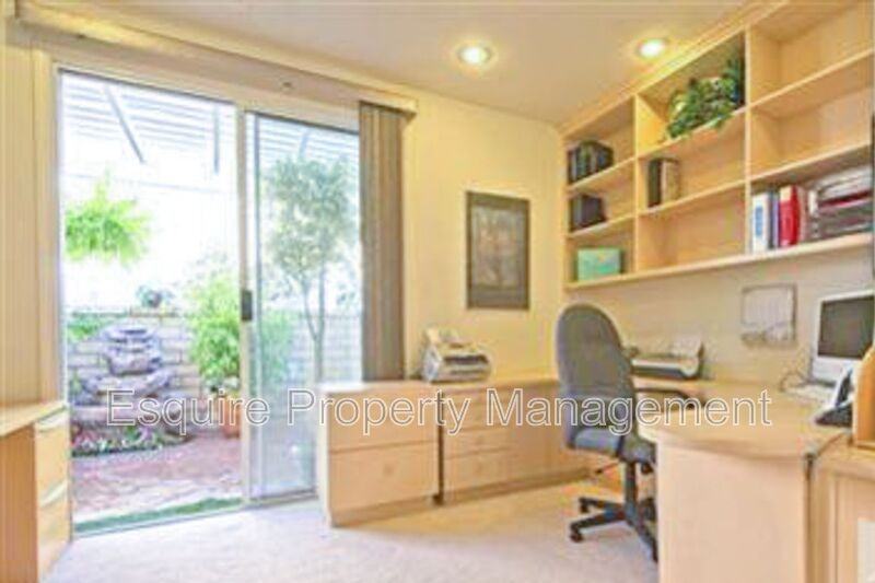 1735 Butterfly Ct - Photo 5 of 9