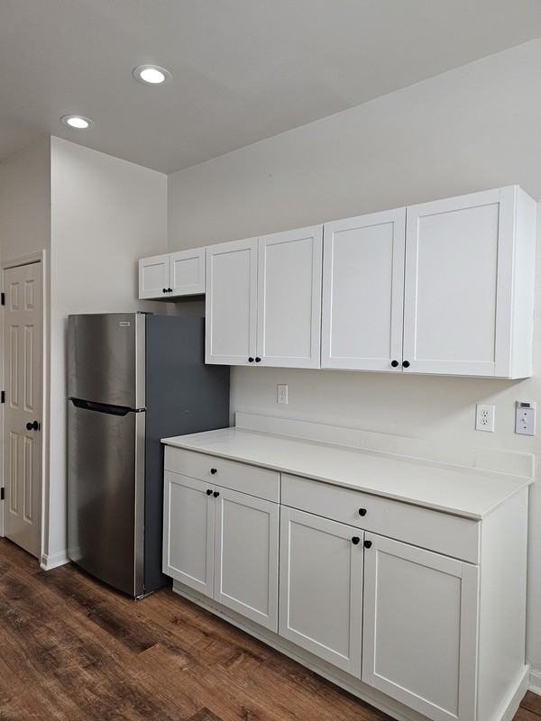 847 Central Ave - Photo 3 of 16