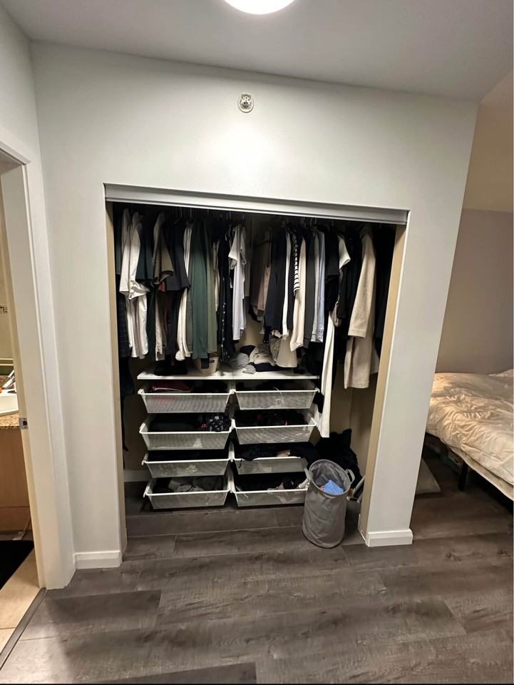 892 Carnarvon Street #2010 - Photo 7 of 8