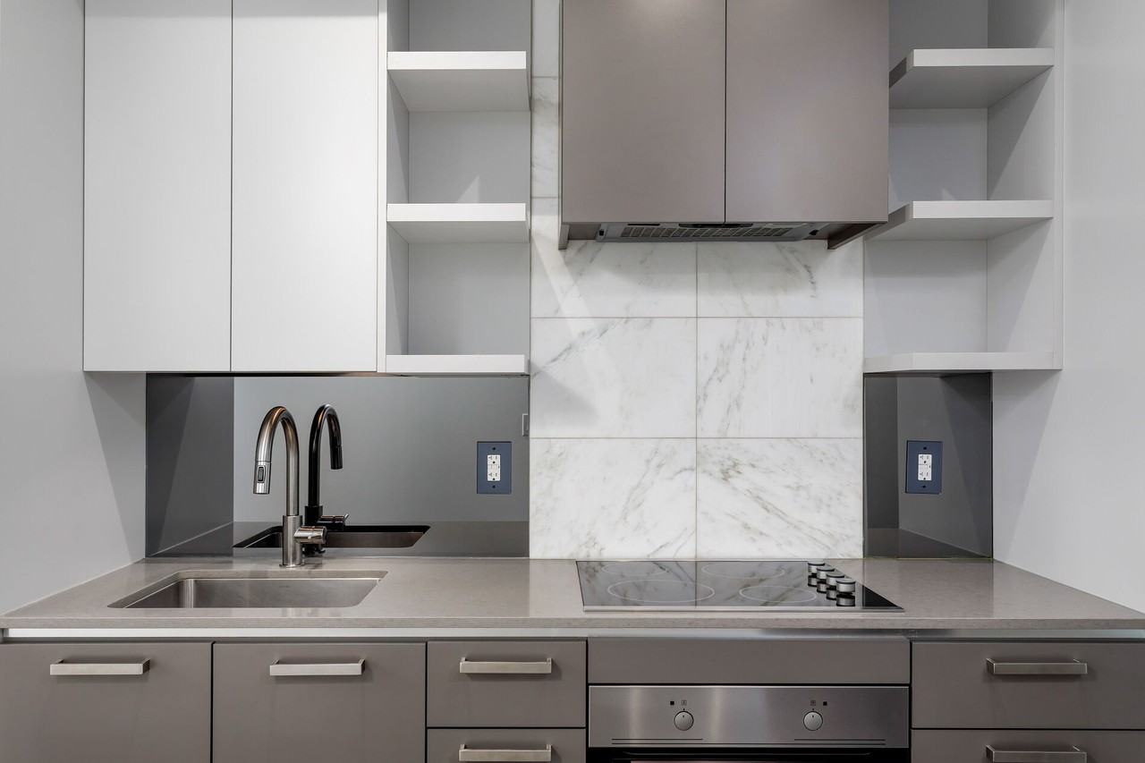 1830 Bloor Street West - Photo 6 of 21