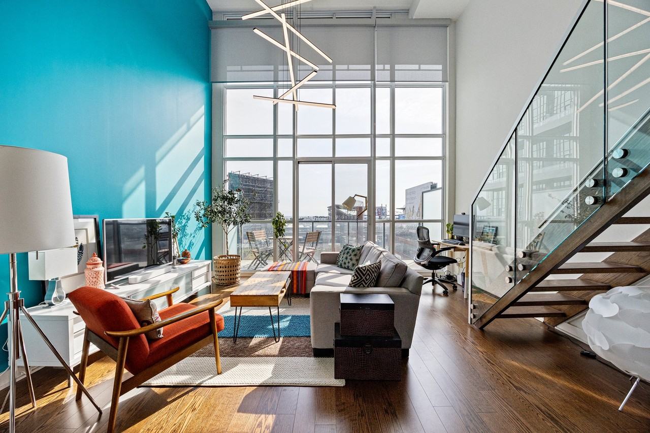 5 Hanna Avenue - Photo 6 of 23