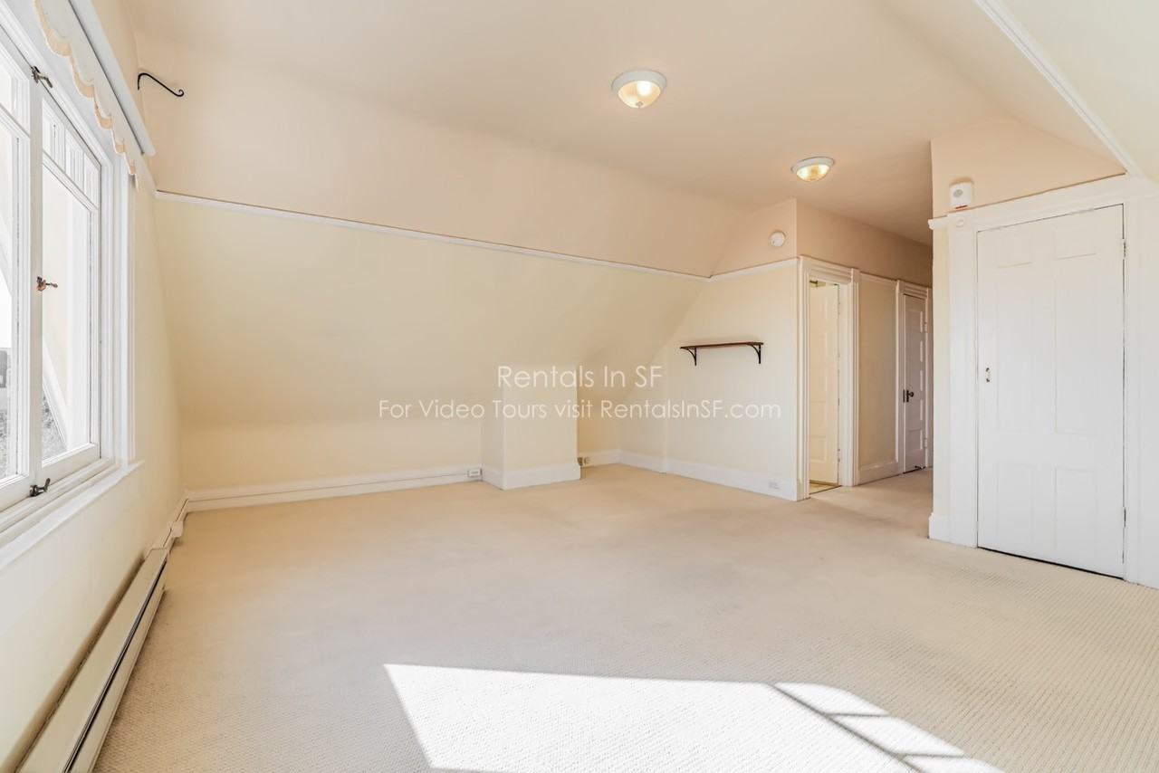 2984 Clay St #5 - Photo 4 of 17