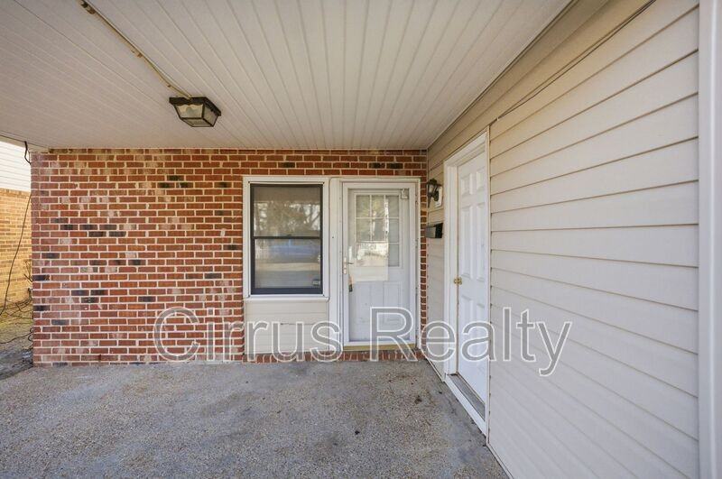 4309 Midhurst Ln - Photo 4 of 22
