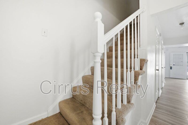 4309 Midhurst Ln - Photo 7 of 22