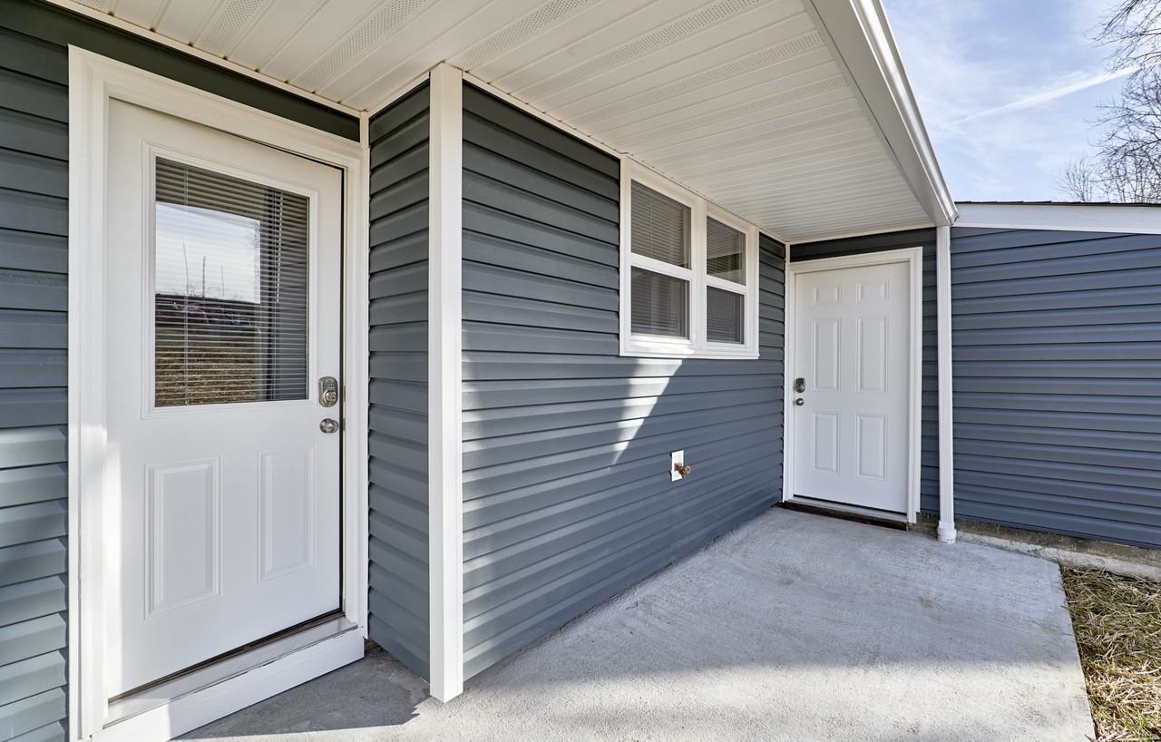 612 Virginia Ave - Photo 4 of 30