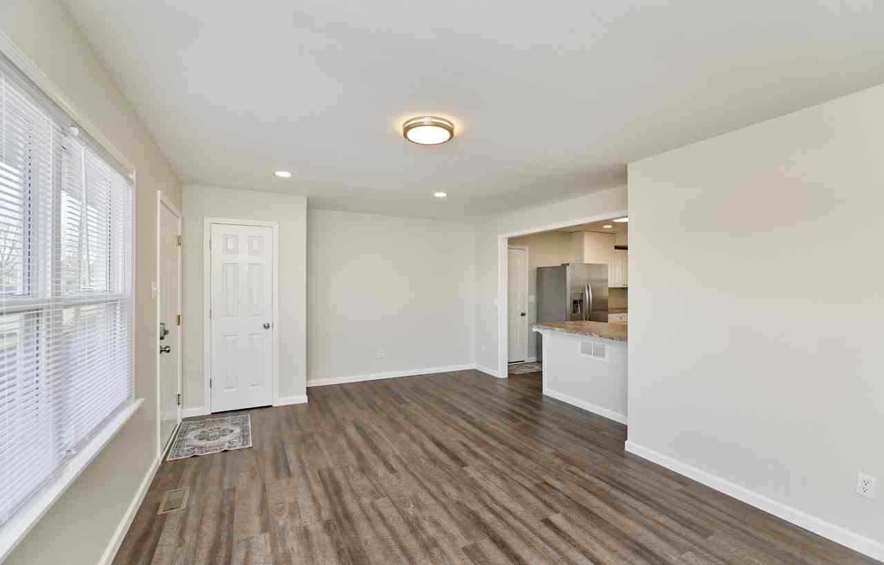 612 Virginia Ave - Photo 7 of 30