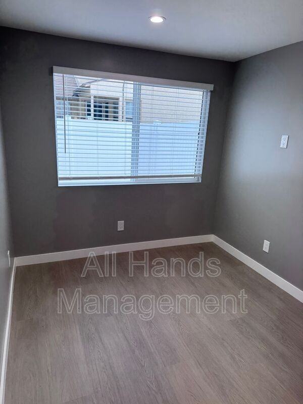 5117 E The Toledo #6 - Photo 7 of 9