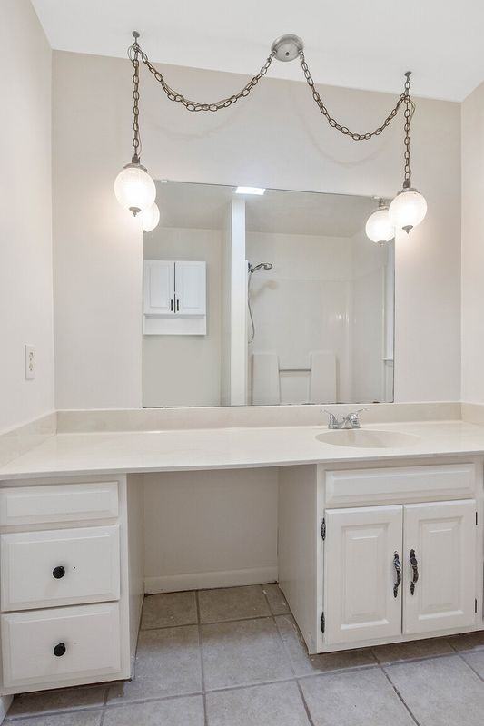 4489 Pompey Center Rd - Photo 5 of 39