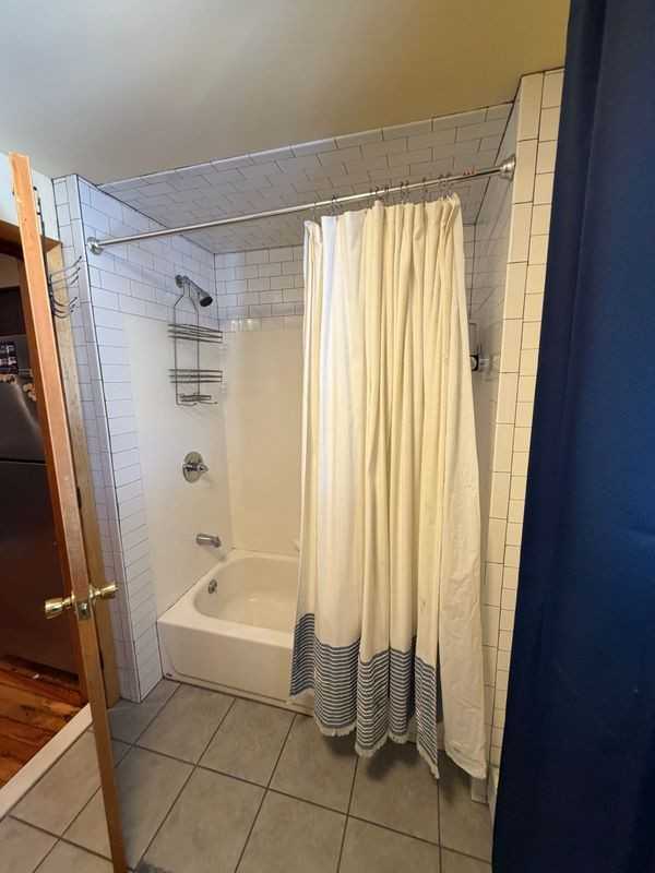 711 Main St - Photo 7 of 12