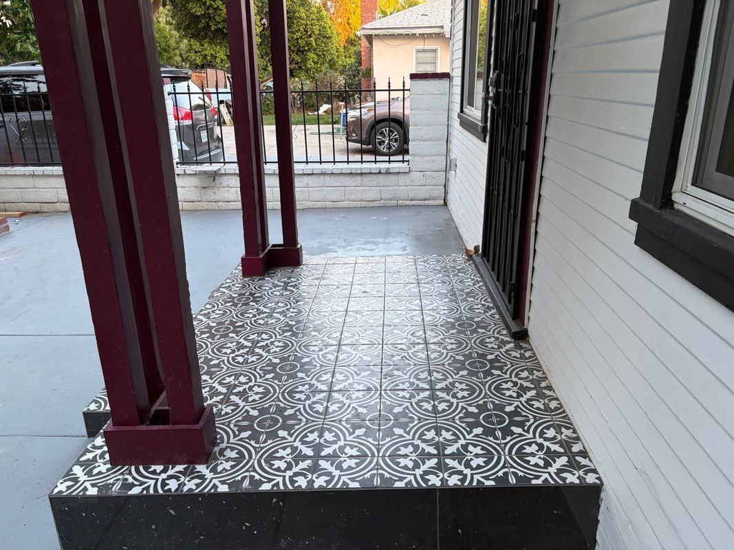 14224 Friar St ##1 - Photo 2 of 14