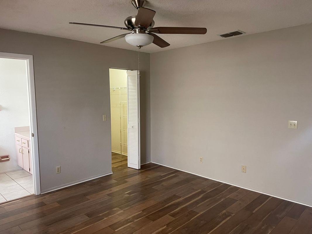 276 Vilna St - Photo 3 of 16