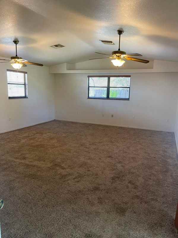 276 Vilna St - Photo 6 of 16