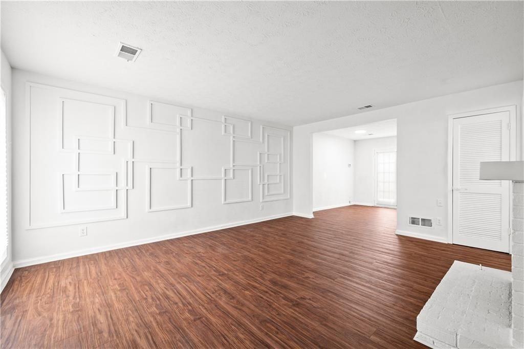 151 Old Ferry Way - Photo 7 of 26