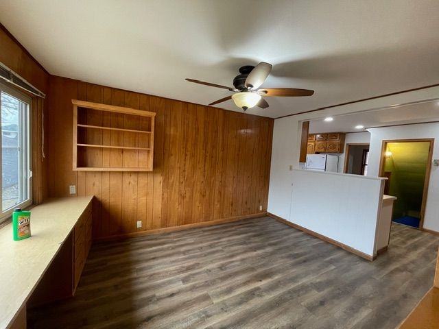 823 1st Ave - Photo 5 of 10