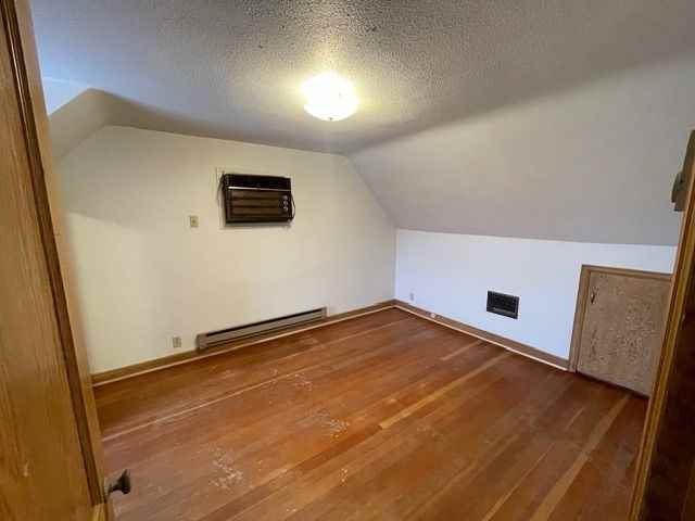 823 1st Ave - Photo 7 of 10
