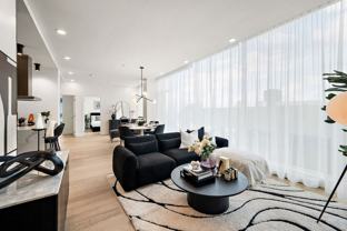 400 Boulevard René-Lévesque Ouest #PH2 - Photo 1 of 1