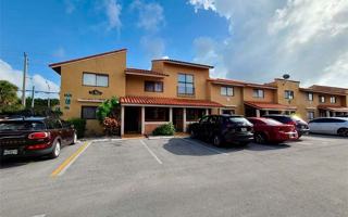 featured image of 2710 W 60th Pl #202