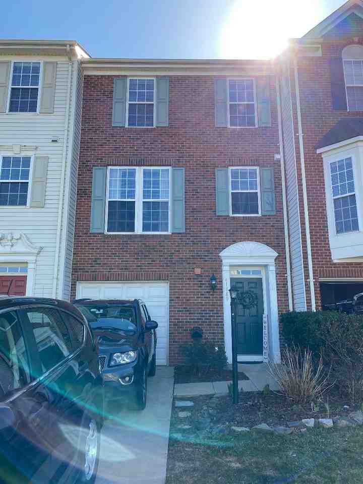 41889 Precious Sq - Photo 5 of 40