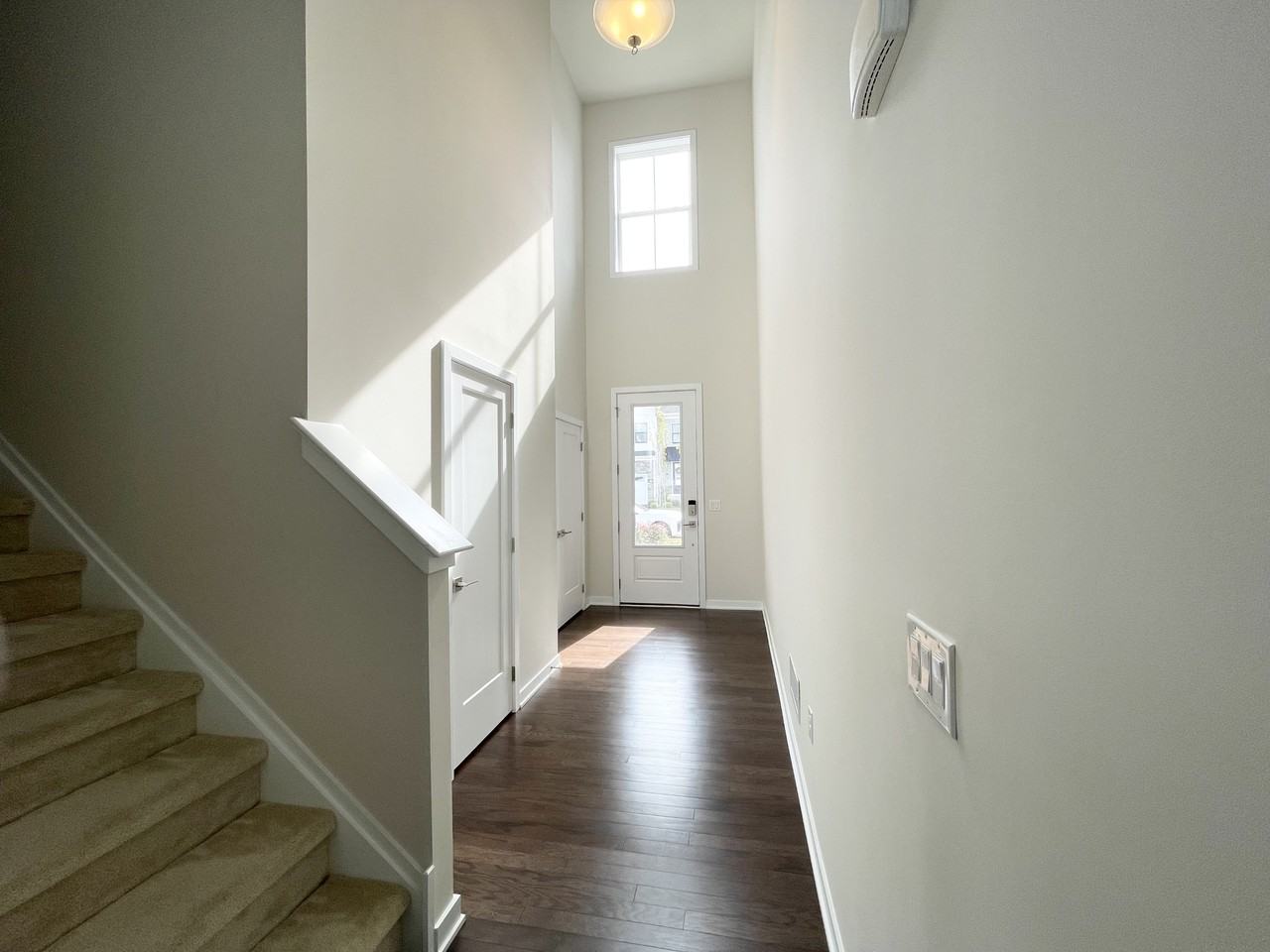 1104 Whipple Way #NA - Photo 2 of 19