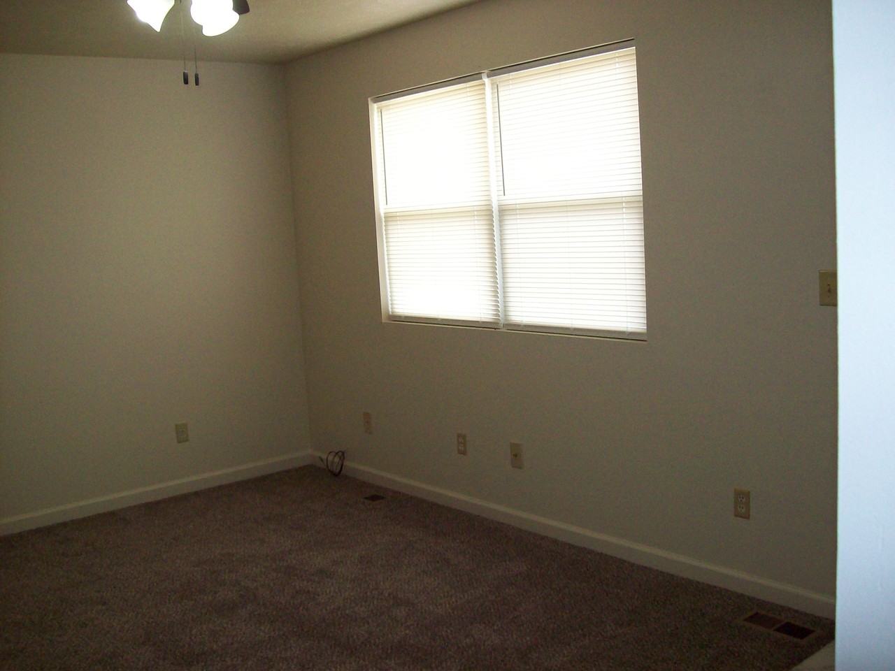 1119 24th St #A - Photo 7 of 8