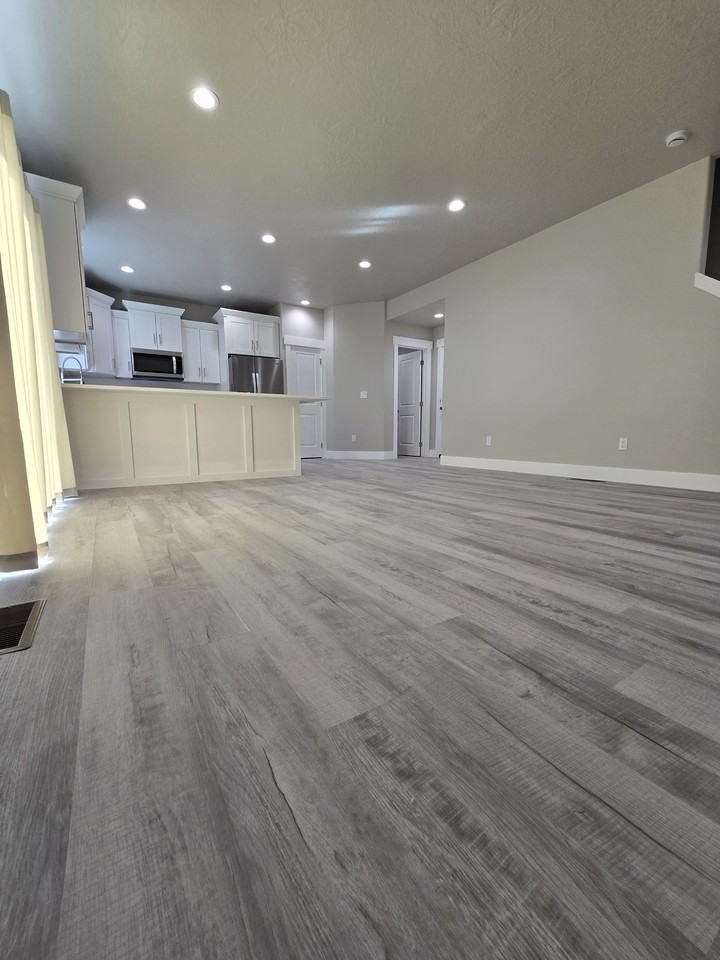 3042 N 5th St #3056 - Photo 4 of 21