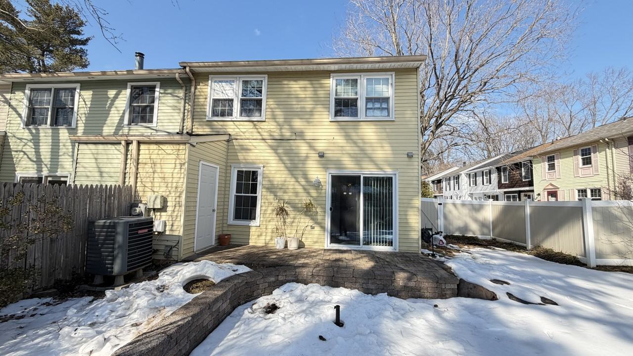 325 Charred Oak Ct #1 - Photo 6 of 20