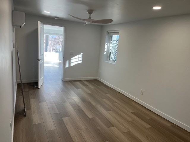 1110 & 1112 The Strand #1112B - Photo 7 of 8