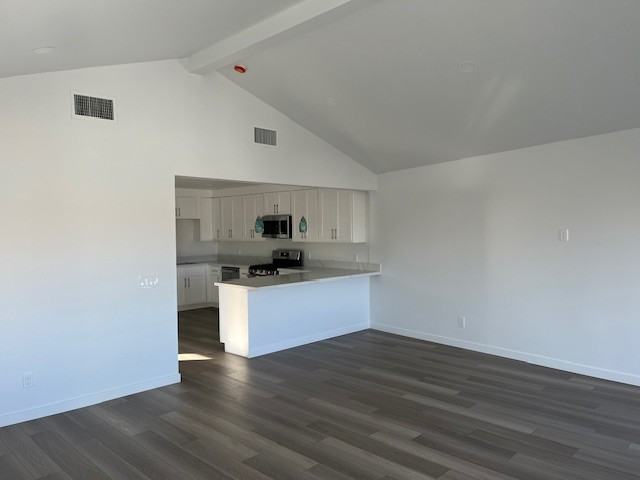 1110 & 1112 The Strand #1112 - Photo 2 of 14