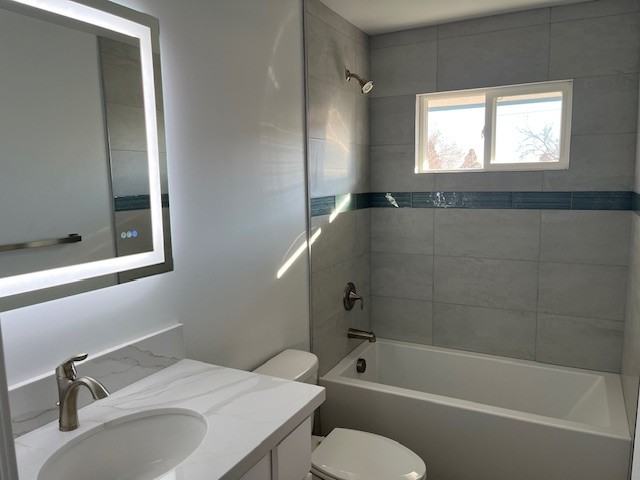 1110 & 1112 The Strand #1112 - Photo 5 of 14