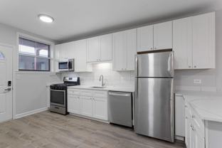 1702 W Juneway Ter #3C - Photo 1 of 1