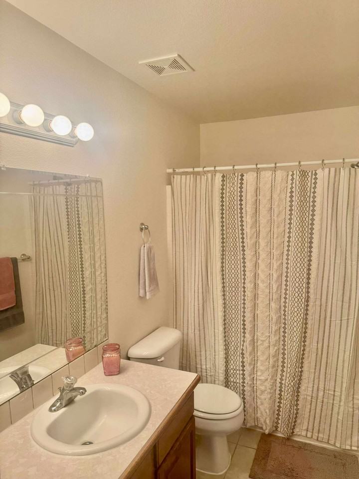 966 Astor Ave #2 - Photo 6 of 9